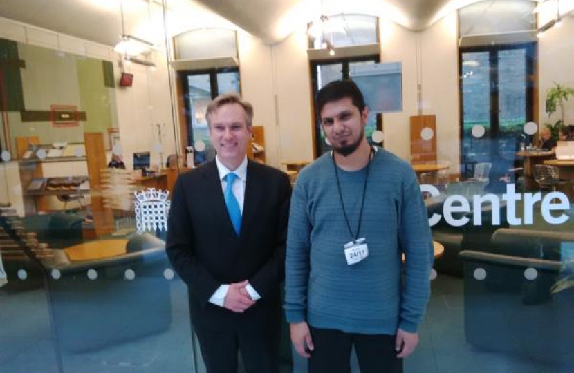 Henry Smith MP continues support for Mencap