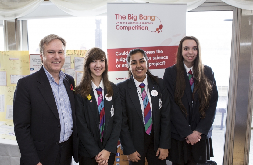 Henry Smith MP welcomes Crawley young Scientists and Engineers to the House of Commons