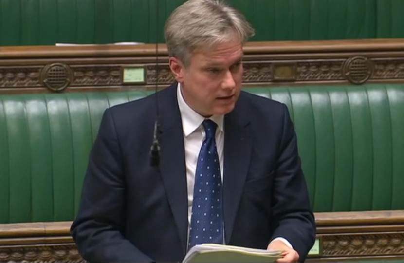 Henry Smith MP presents Crawley healthcare petition and hails Government support for Diabetics