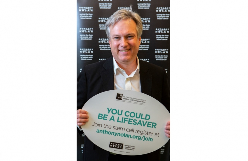 Henry Smith MP celebrates UK stem cell register