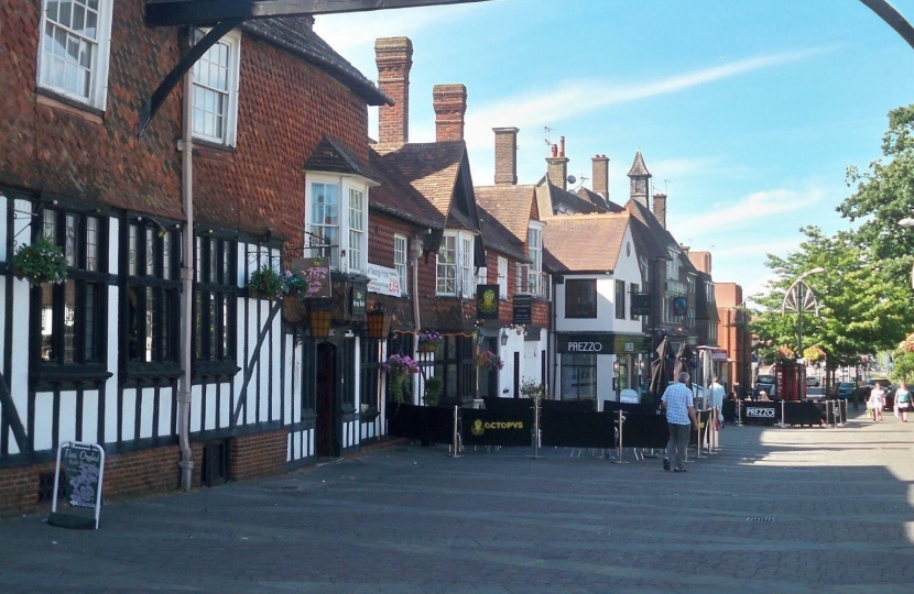 Crawley to receive over £100,000 Government funding boost to help high street reopen