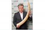 Henry Smith MP backs UK ivory surrender to protect elephants