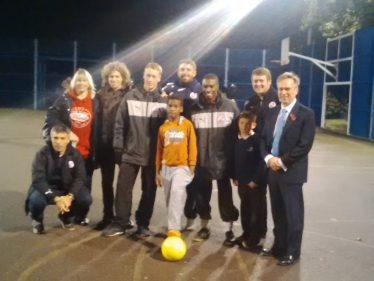 Henry Smith MP visits Crawley Kicks Project