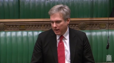 Henry Smith MP welcomes record employment figures